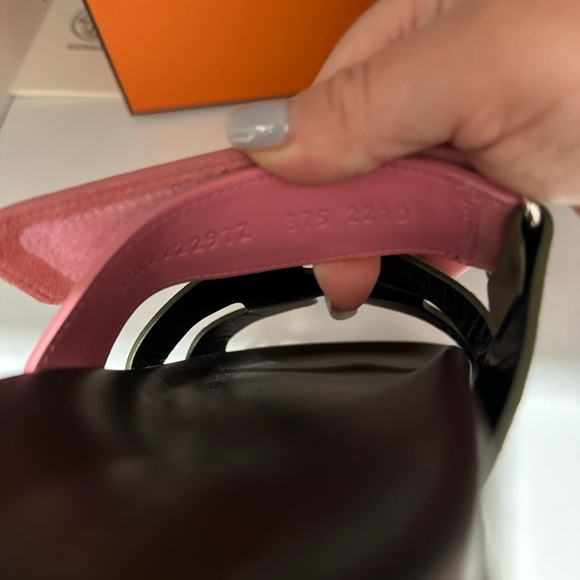 Hermes Chypre sandals, Sz 37.5 - Picture 10 of 12